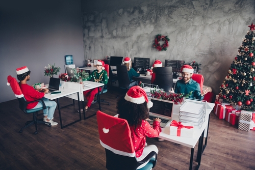 Portrait,Of,Group,Friends,Colleagues,Working,Desktop,Laptop,Computer,Christmas
